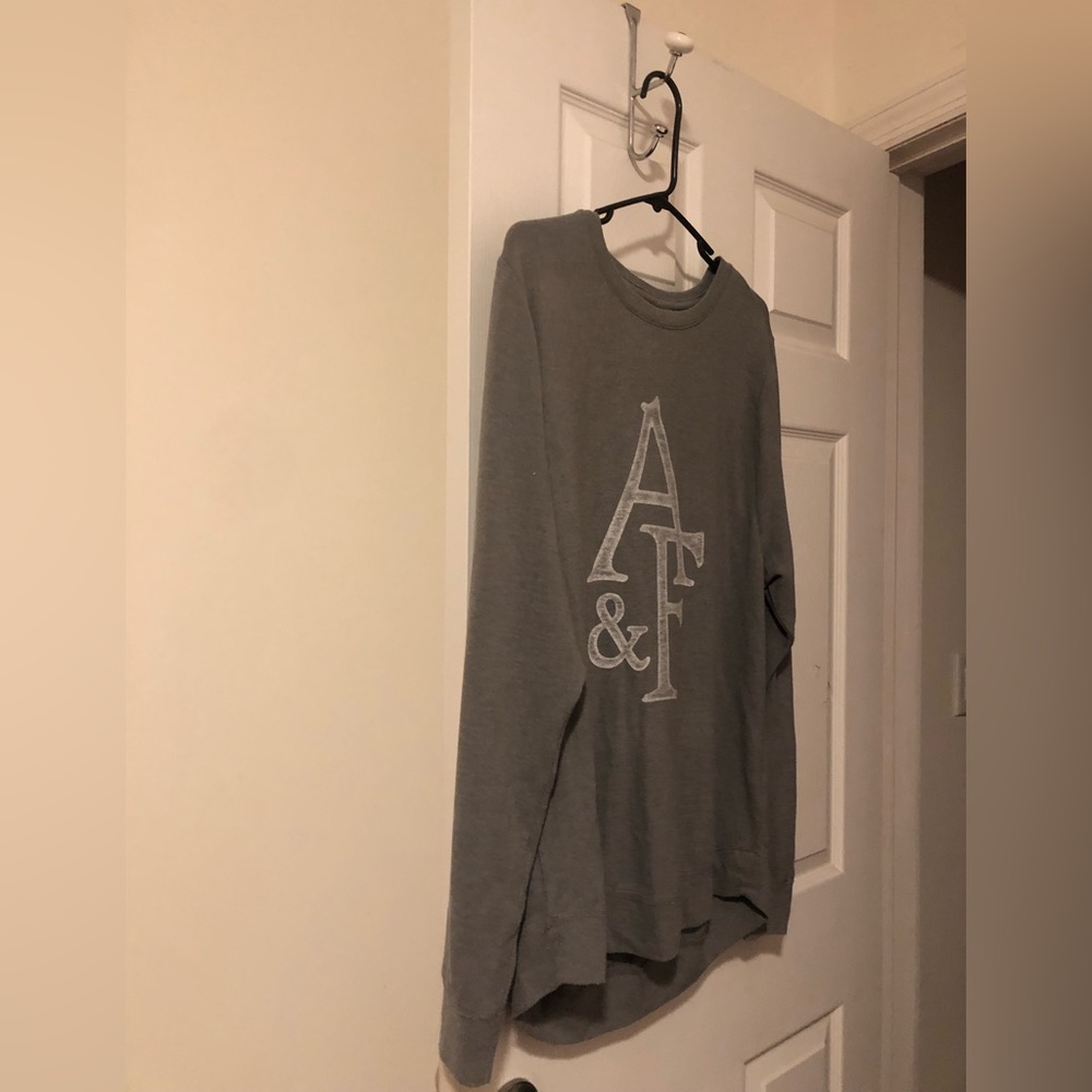 A&F Oversized Crew Sweatshirt (Size M) - image 3